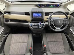 【インパネ全体】全方位で視界が広く、高い目線で運転もしやすいです！