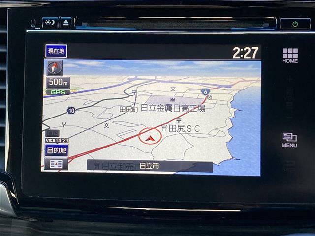 【カーナビゲーション】各種オーディオメディアも充実しているので運転の際も楽しくドライブができますね。