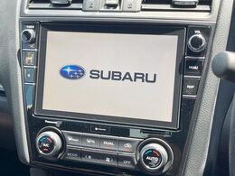 【純正パナソニックビルトインナビ】インテリアに溶け込むスタイリッシュな「専用設計」メーカーナビを装備♪視認性や操作性など基本性能にも優れ、より上質なカーライフをお楽しみいただけます。