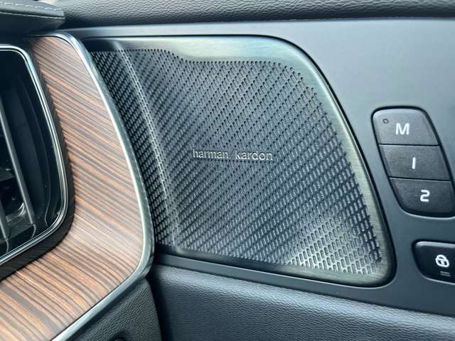 車検、鈑金、ドライブレコーダーの取り付けも承っております！お気軽にご相談ください！