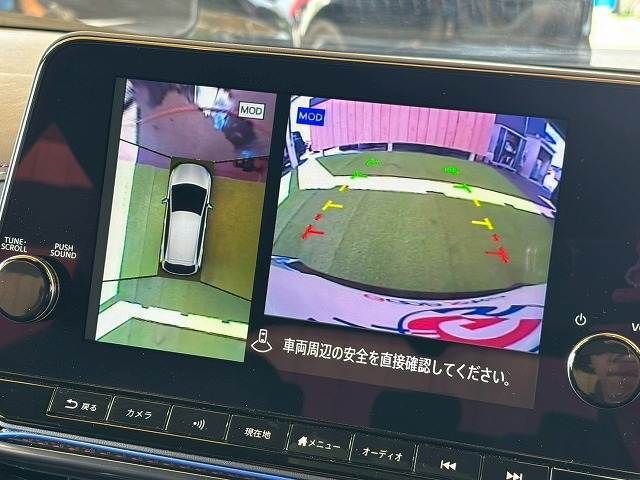 【アラウンドビューモニター】を装備しております。全周囲カメラで危険察知。狭い駐車場でも安心して駐車できますね。