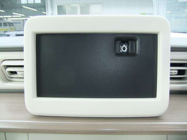 ★画像で判断出来ないのが中古車です！　実際にご来店頂いてお車をご覧頂いて『価値ある中古車』を一緒に探してみませんか！　アナタの大切な愛車探しを豊中センタ-一同、お手伝いさせて頂きます！（^^♪