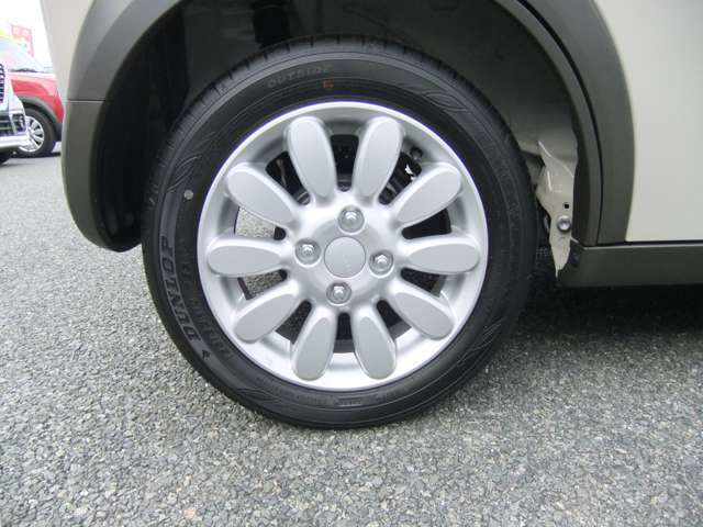 ★当店の販売車両は『全車保証付き』で販売させて頂いております！保証期間、保証内容はお車によって異なりますので詳しくは中古車スタッフまでお問合せ下さい！直通無料電話『0078-6002-443917』