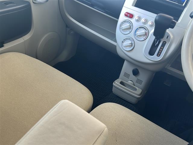 【運転席操作部】快適なドライブを楽しむための機能が装備されています！運転席から触れるので使いやすいです！除菌プランをいれていただくと、さらに清潔で安心していただけます！