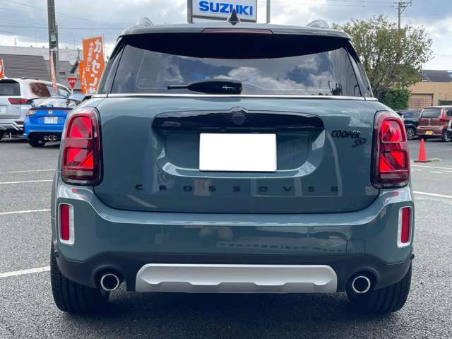 リアビューもかっこいい仕上がりとなっております♪