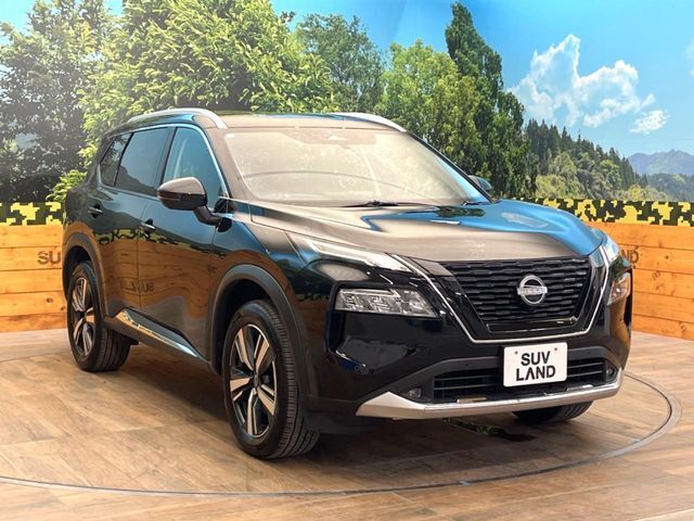 大好評のボディコーティング「弾スプラッシュコート」もご納車までに施工可能。通常のガラスコートと異なる、耐久年数6年の無機質ガラスコーティングが、ボディをキレイな状態に保ってくれます。