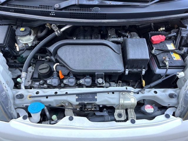 親切・丁寧な専門メカニックスタッフが応対！・車検・点検整備・事故等の修理などアフターサービスも安心。お車のカスタマイズもネクステージのサービススタッフまでご相談ください！