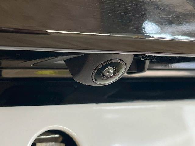 【バックモニター】装備で駐車が苦手な方も安心です！