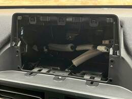 各メーカーのナビ装着も承ります。