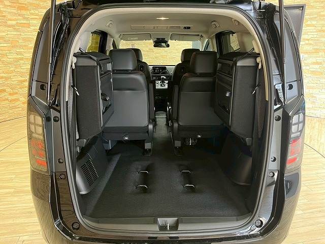 ☆全車修復歴なし！鑑定付きの良質なお車のみを厳選して展示中☆第3者機関の認定付き車ですので、遠方の方でも、安心してご検討いただけます。
