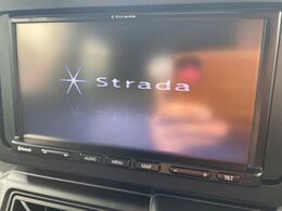 【ナビゲーション】目的地までしっかり案内してくれる使いやすいナビ。Bluetooth接続すればお持ちのスマホやMP3プレイヤーの音楽を再生可能！毎日の運転がさらに楽しくなります！！