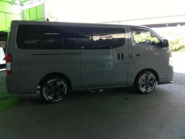 キャラバン　グランドプレミアムGX　ディーゼル2WD　リミテッドパッケージ　プレミアム！
