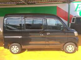 スマートアシストIII搭載車です！衝突回避支援ブレーキ機能/誤発進抑制制御機能/車線逸脱機能/先行車発進お知らせ機能/オートハイビームの5つの機能になります！