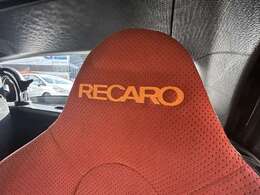 【付属品】このクルマ限定で使える装備品が付いています！使い方などはぜひ実際に店舗にお越しいただき、専門スタッフにお尋ねください！