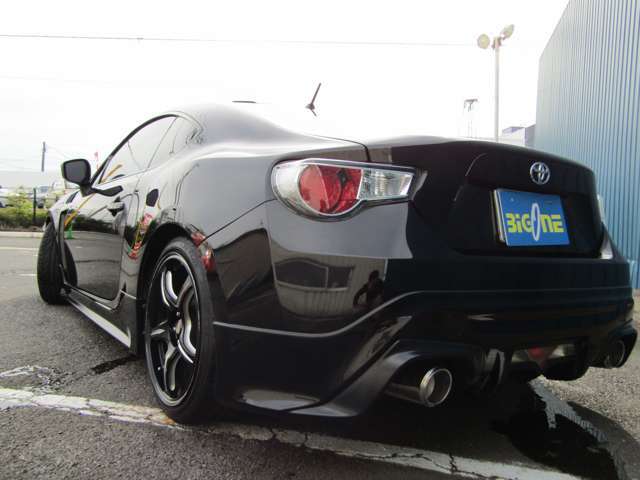 ここまでお写真をご覧頂き、誠にありがとうございました！掲載の写真で気になる箇所やその他の箇所、当店へのご質問等ございましたら、なんでもお気軽にご相談下さい！お客様のご来店心よりお待ち致しております！