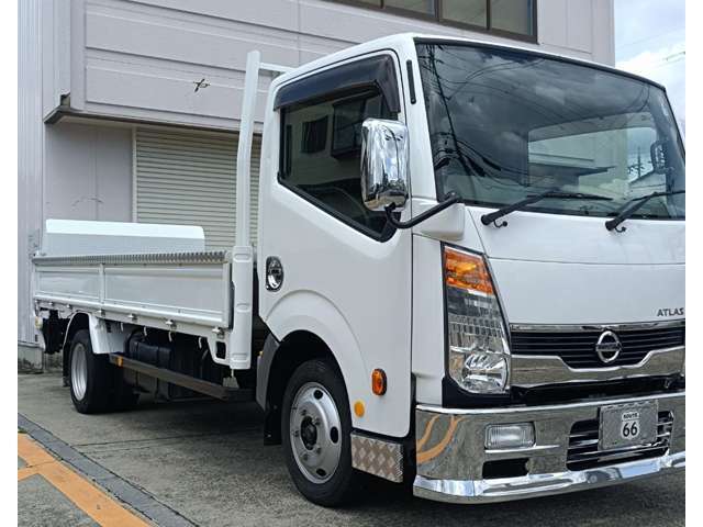 ★最大積載量：2000kg　★車両総重量：4785kg