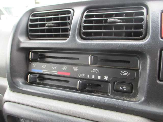 ★格安中古車販売！カーモンズ宝珠花展示場★お問合せは、04-7128-8602までお気軽に！