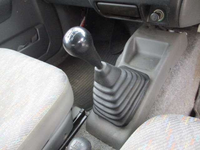 ★格安中古車販売！カーモンズ宝珠花展示場★お問合せは、04-7128-8602までお気軽に！