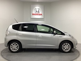 購入後も自社指定整備工場完備でお客様の愛車をしっかりサポート致します！御納車時には安全かつ安心してお乗り頂けるようホンダ専門知識を持つ整備スタッフが点検・整備・装備も説明をしてお渡ししております。