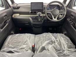 【インパネ全体】全方位で視界が広く、高い目線で運転もしやすいです！