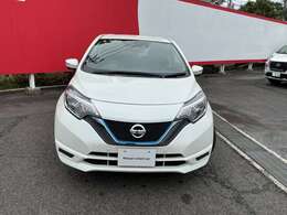 最大104項目を点検・整備法定点検の整備に加え、日産独自の点検整備を実施。基準を満たしていない消耗部品を交換いたします。