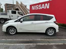 『ワイド保証1年』　パーツ類を走行距離無制限で保証消耗品・油脂類を除く駆動系・電装系パーツなどに適用されます。