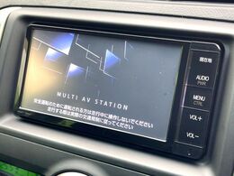 【純正ナビ】人気の純正ナビを装備。オーディオ機能も充実しており、Bluetooth接続すればお持ちのスマホやMP3プレイヤーの音楽を再生可能！毎日の運転がさらに楽しくなります！！