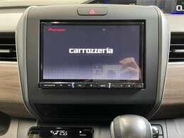 カロッツェリア8型　地デジフルセグTVナビゲーション（Buletooth/DVD再生　CD/SD/USB）　バックカメラ、ETCの3点セットとなります。走行中のナビ操作やTV視聴も可能です。