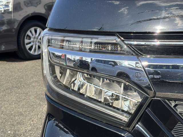 LEDヘッドライト