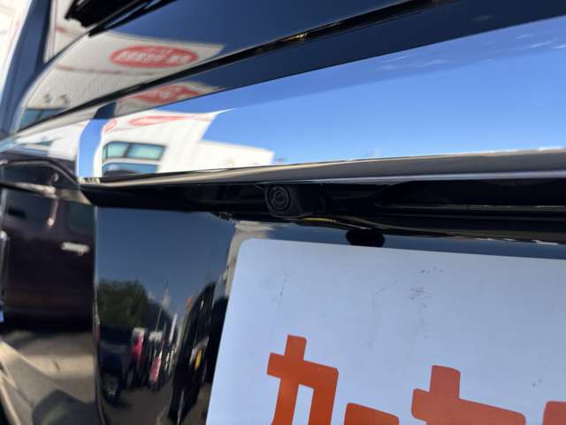 バックカメラ！バック駐車時の後方確認できます