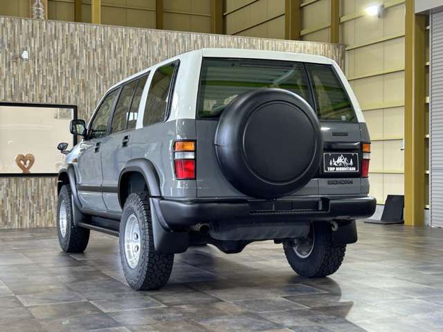 ★Aftermarketナビ、Aftermarketヘッドライト、アップサスキット、HID、ETC、その他カスタムパーツ等追加カスタム歓迎です★ご納車前でしたら格安にてお取り付けできます★