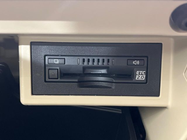 【ETC】高速道路の料金所をストレスなく通過！話題のスポットやサービスエリアに多い「スマートIC」利用時は必須のアイテムです。当店でセットアップを実施、ご納車当日からすぐにご利用いただけます！