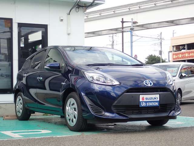 当社の中古車は全社整備付価格です。別途、整備料金をいただくことはございませんのでご安心ください。全社オイル、オイルフィルターの交換はもちろんのこと、必要だと判断した消耗品は交換させていただきます