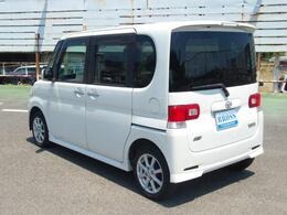 ☆県外登録も安心です。遠方のお客様も一律25000円（軽自動車は15000円）で登録可能☆店頭でのお渡しの場合は陸送費用もかからずお財布の節約に！！