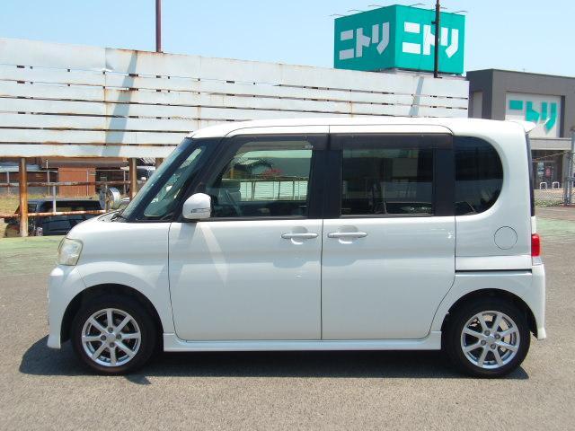 ☆買った後もお車の車検や修理もお任せください☆またぶつけてしまったなどの板金修理も無料代車をご準備しておりますのでお気軽にご相談を★