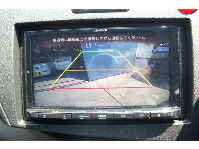 お車のご購入が不慣れな方にも丁寧なご説明を心がけております。初めてのお車探しのサポートを是非要点にご依頼ください！