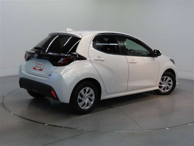 サービス工場完備。車検・メンテもお任せください！