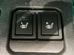 【シートヒーター】寒い日に重宝するシートヒーター！エアコンより早く温まってくれるので寒がりの人も安心ですね♪エアコンの温風は乾燥するから苦手、という方にもをおすすめです。