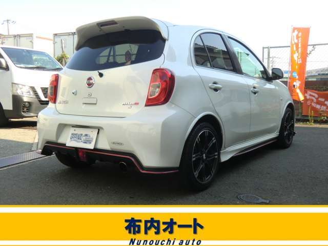 前席はRECAROシートに交換されています♪♪ラッキー。。。