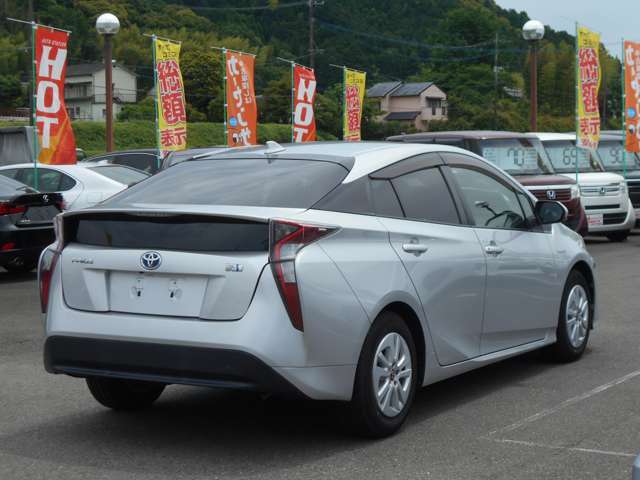 お問い合わせの車輌はダイハツホットステーション戸次店に展示しています。ご問い合わせは：TEL097-597-6699：までお気軽にご連絡下さい♪