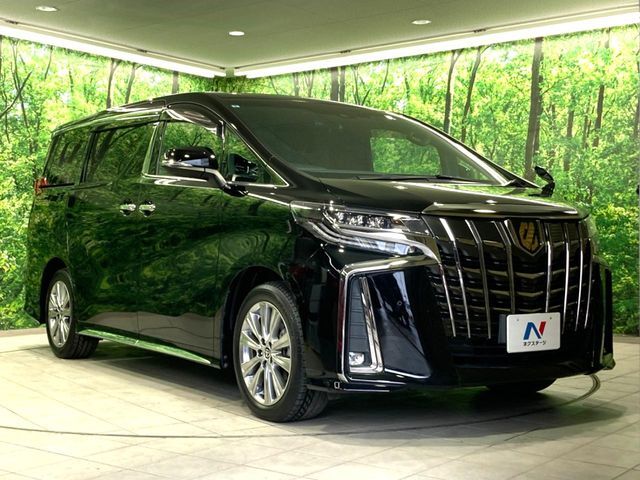 大好評のボディコーティング「弾スプラッシュコート」もご納車までに施工可能。通常のガラスコートと異なる、耐久年数6年の無機質ガラスコーティングが、ボディをキレイな状態に保ってくれます。