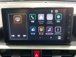 【ナビ機能付きディスプレイオーディオ】ナビ機能搭載の他、お持ちのスマートフォンと連携して、ナビやbluetoothでの音楽再生が可能です♪デザインはもちろん操作性も良好！