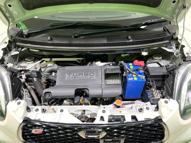 親切・丁寧な専門メカニックスタッフが応対！・車検・点検整備・事故等の修理などアフターサービスも安心。お車のカスタマイズもネクステージのサービススタッフまでご相談ください！