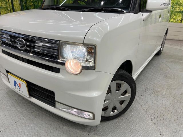 【HIDヘッドライト】非常に明るく前方を照らしてくれるので、悪天候や夜間の走行時も視界良好で安心してお乗りいただけます。