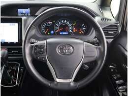 本革巻ステアリングホイール