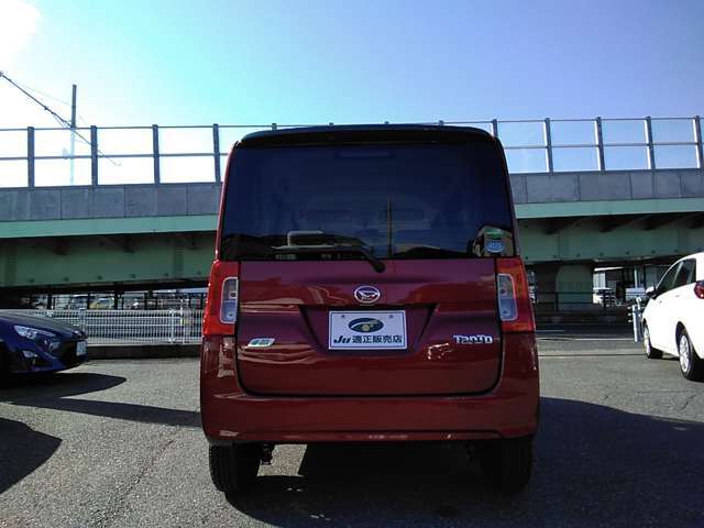 最短半年～最長3年までの保証があり、全国対応で遠方の方も近くのディーラーさんや資格のある整備工場にて修理できます。ご加入料金を最初にお支払いいただくだけで、修理にかかる費用や部品代はかかりません。