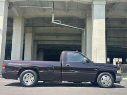 ラムのV10シングルキャブデューリーは国内に何台あるのだろうか？