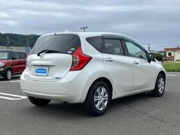 全国に店舗を展開しているのでどこでもお取り寄せが可能です！この車が気になるけど遠方だから・・・と諦める必要はありません！※別途陸送費が必要です。