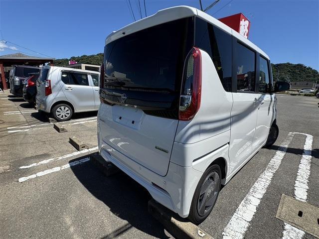 当社は佐賀県最大級の軽自動車専門店です！！届出済未使用車の販売はもちろんオールメーカーの新車販売・買取も行っております。皆様のご来店、心よりお待ちしております。