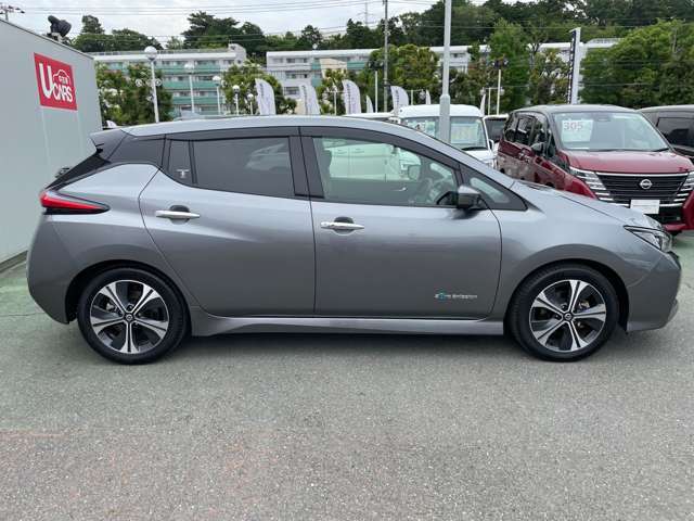 お車の任意保険もお任せください！ディーラーにてご加入頂くと「日産カーライフ保険プラン」が自動付帯されます！詳しくは直接カーライフアドバイザーにご相談ください！！